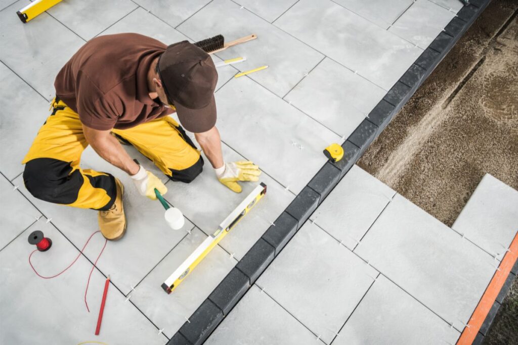 Installing paving brick patio floor